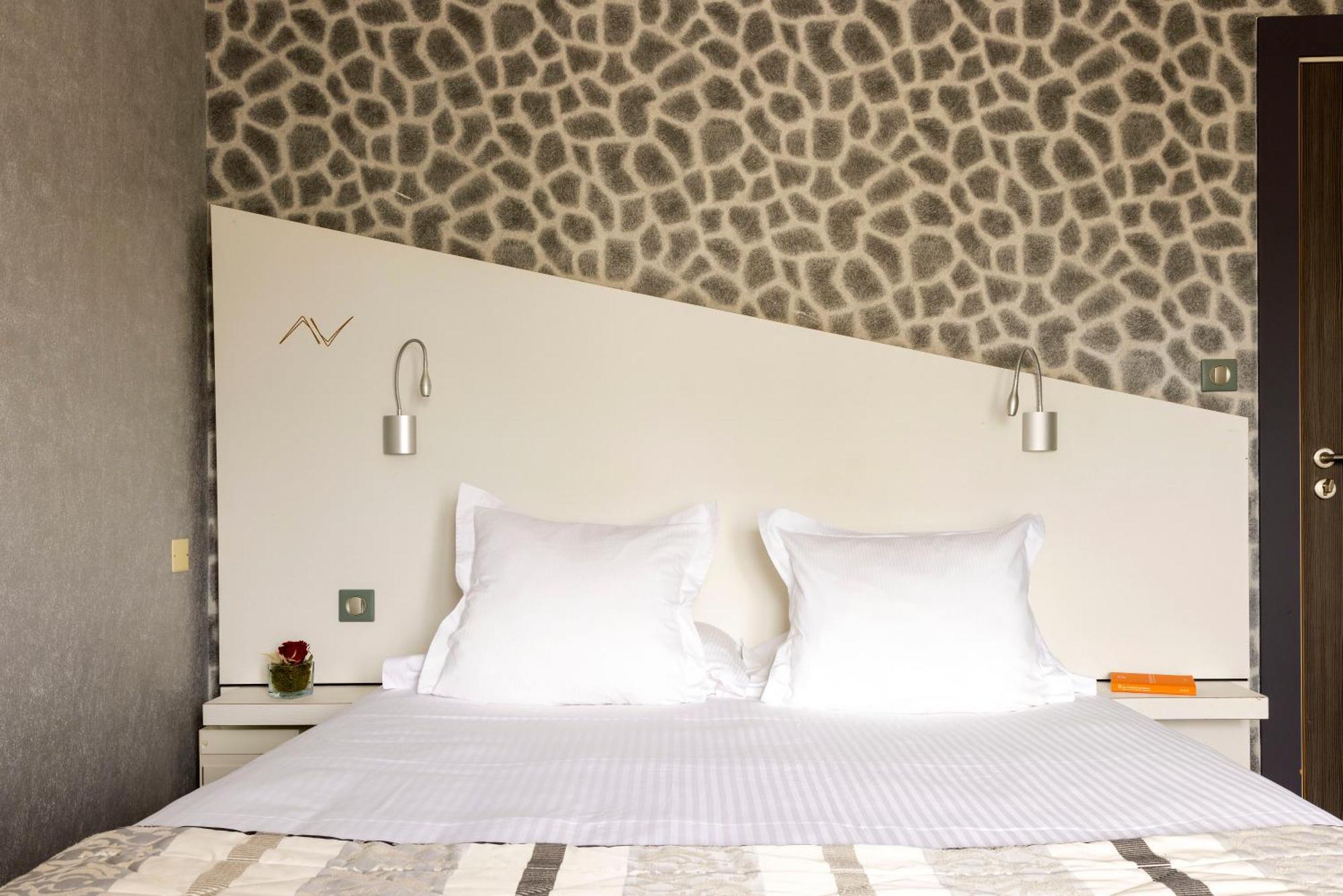 Hostellerie De La Renaissance - Teritoria อาร์ฌองต็อง ภายนอก รูปภาพ